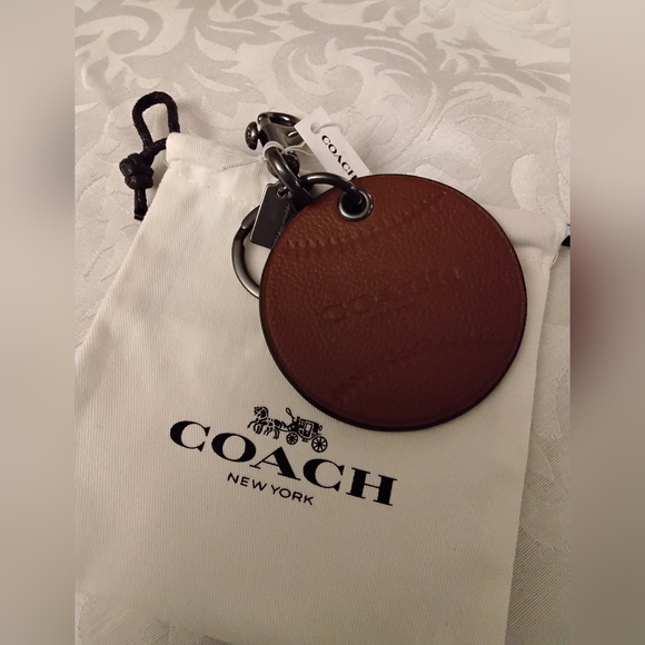 Coach Unique Baseball Hangtag Crafted With Brown Leather. - Picture 2 of 4